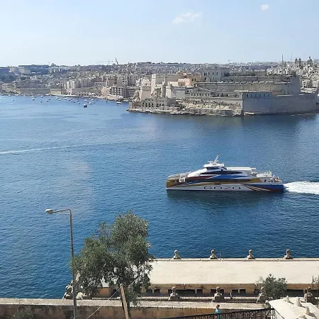 Apartment Best Harbour View